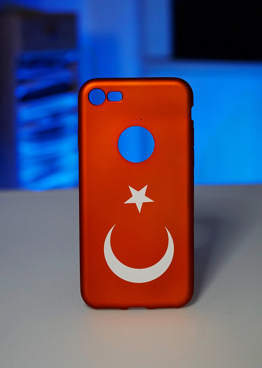 Apple iPhone 7 / 8 / SE Uyumlu Türk Bayraklı Esnek Kılıf – Dayanıklı ve Şık Tasarım