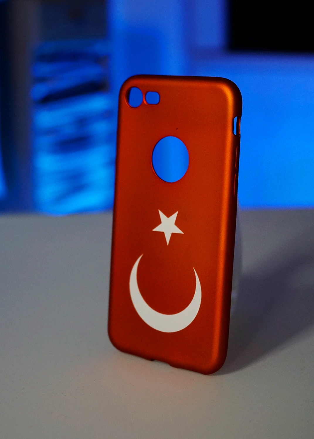 Apple iPhone 7 / 8 / SE Uyumlu Türk Bayraklı Esnek Kılıf – Dayanıklı ve Şık Tasarım